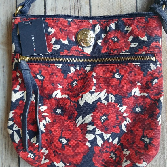 Tommy Hilfiger Handbags - NWT TOMMY HILFIGER CROSSBODY BAG